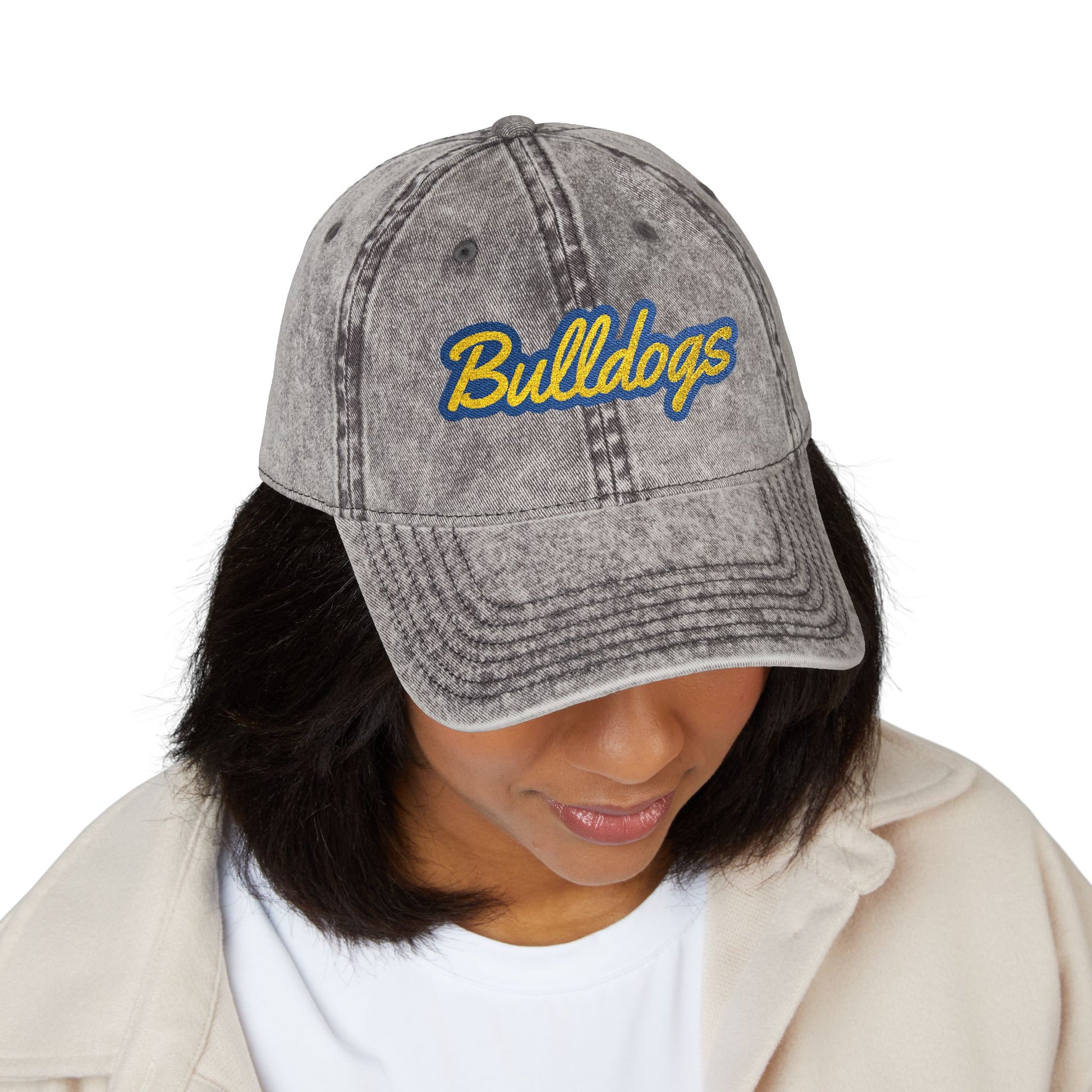 Vintage Embroidered Cap - Sporty Style Hat for Bulldogs Fans, Baseball Cap, Everyday Wear, Gift for Him/Her, Casual Fashion